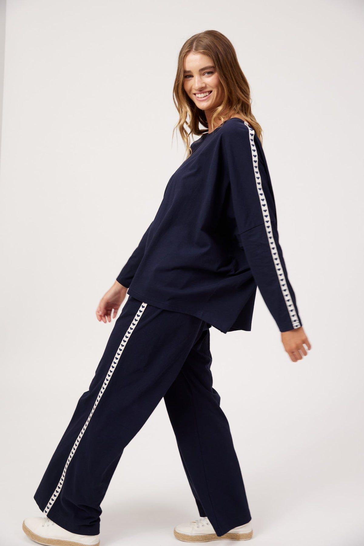 Elba Heart Long Sleeve - Navy