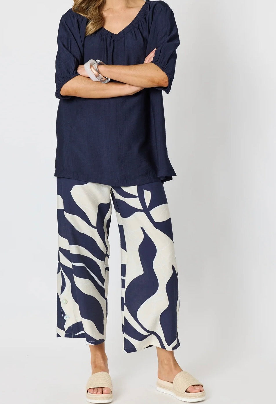 Bay Leaf Print Pant - Navy