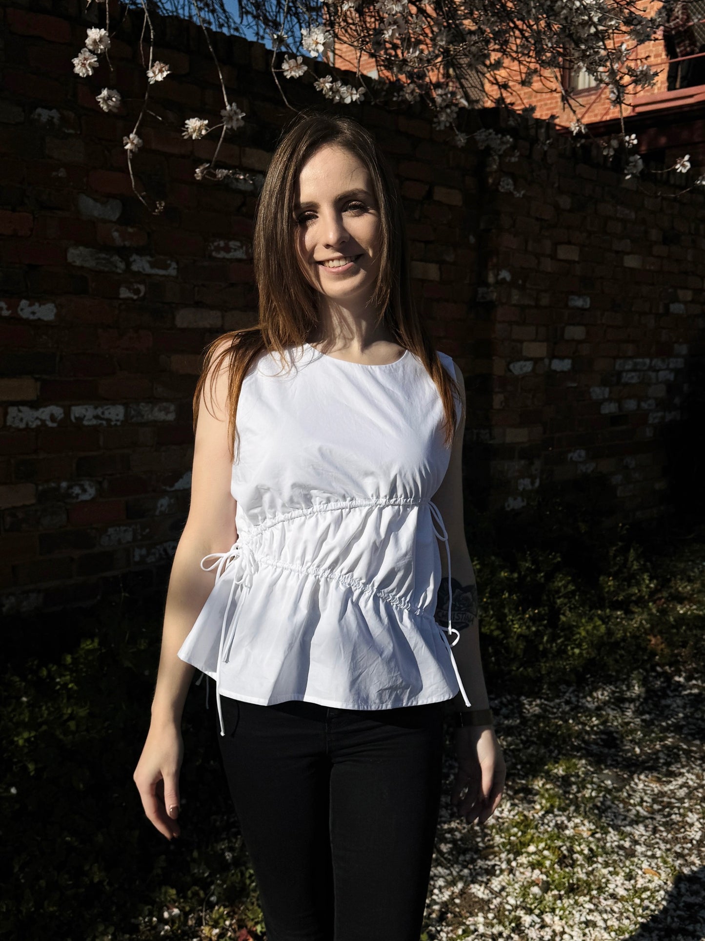 Elin Gathered Tie Top - White