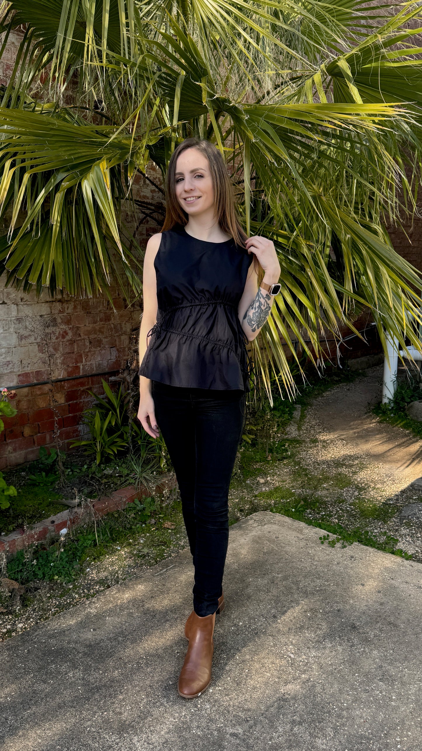 Elin Gathered Tie Top - Black