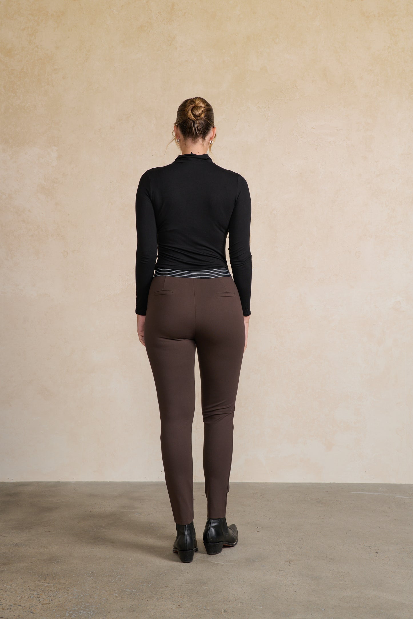 Stud Detail Pant- Chocolate