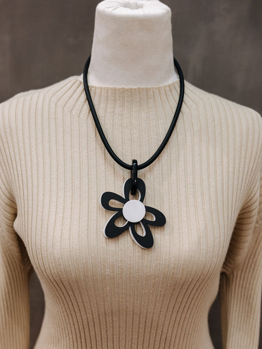 Frank Ideas Long Rubber Perspex Flower- Black/White