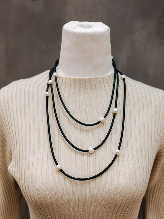 Frank Ideas Rubber & Pearl Necklace - Black