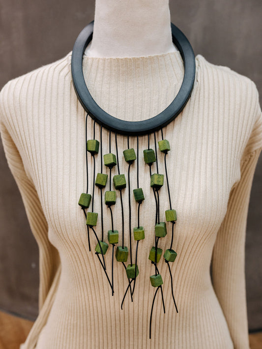 Frank Ideas Cascading Wood Necklace- Green