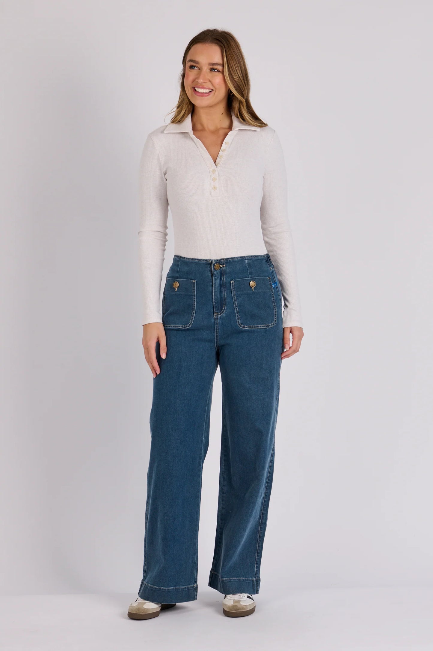 Seam Detail Straight Leg Jeans
