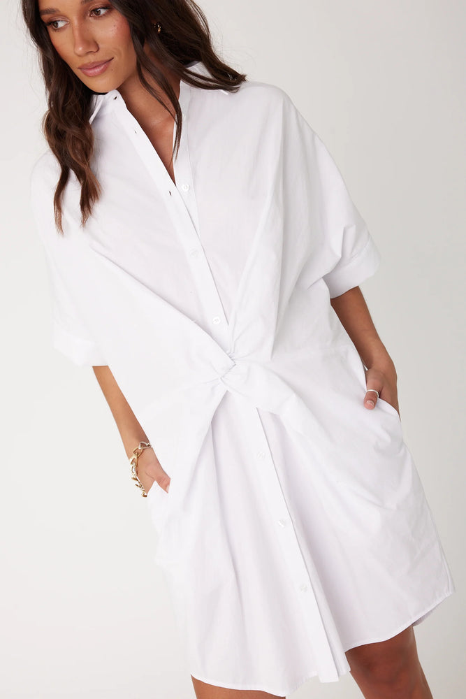 Alexandra Santafai - White