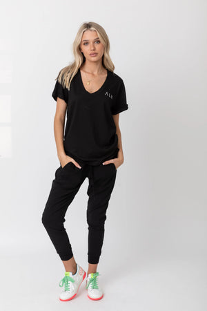 
            
                Load image into Gallery viewer, Alexandra L X V-Neck - Black
            
        