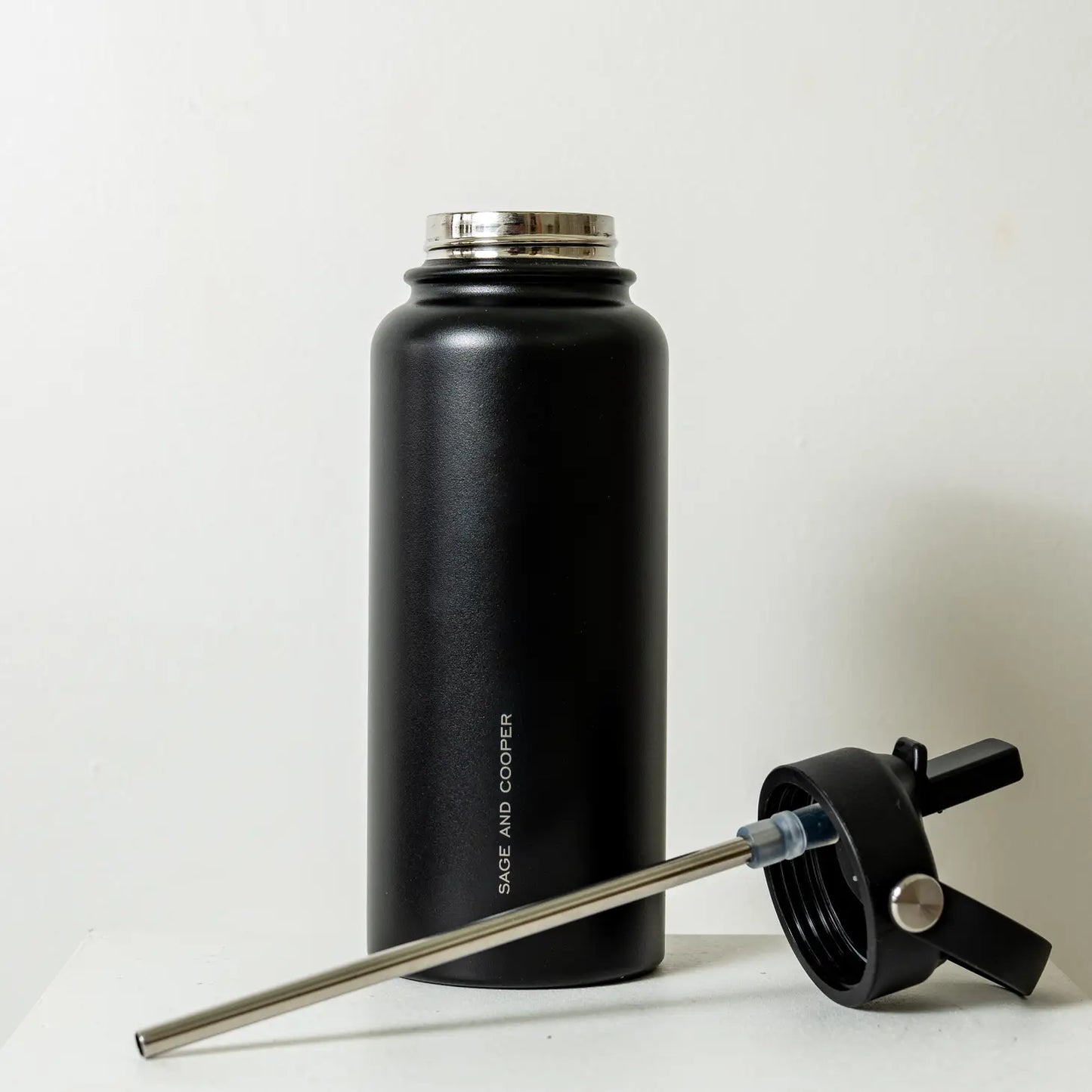 Sage & Cooper Insulated Bottle - Black