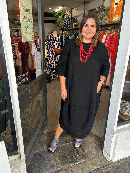 Scalloped Edge Dress - Black