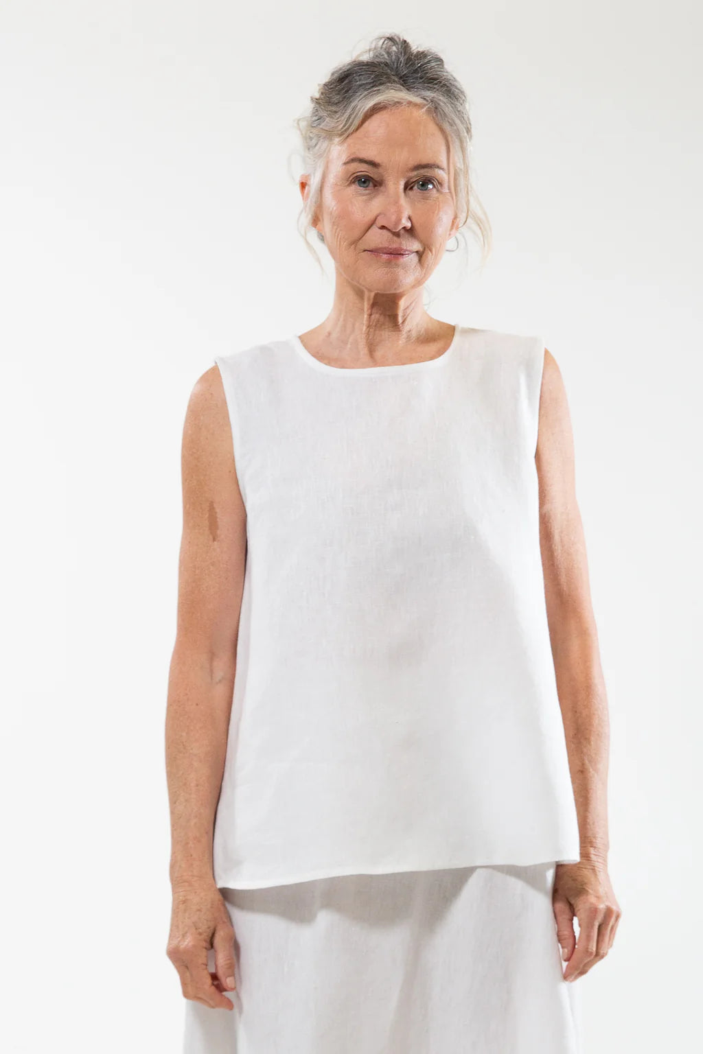 Mila Top- White