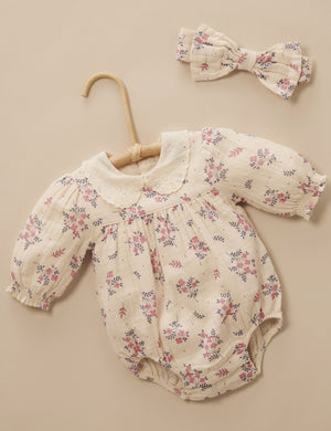 
            
                Load image into Gallery viewer, Crinkle Cotton Bodysuit - Winter Posie
            
        
