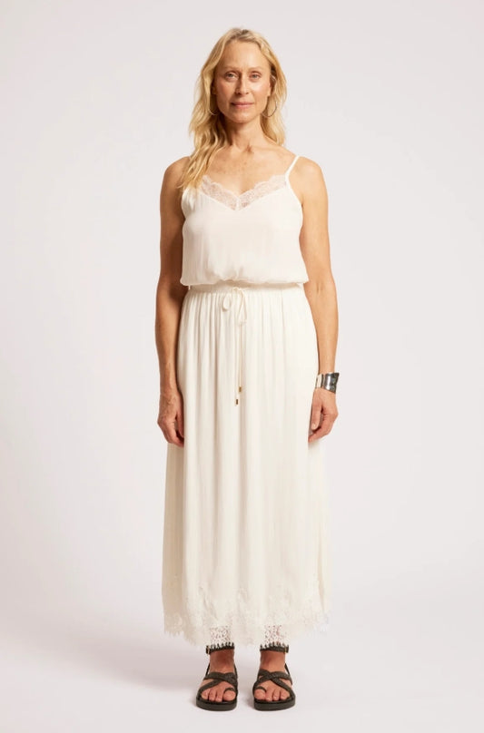 Drift Lace Skirt - White