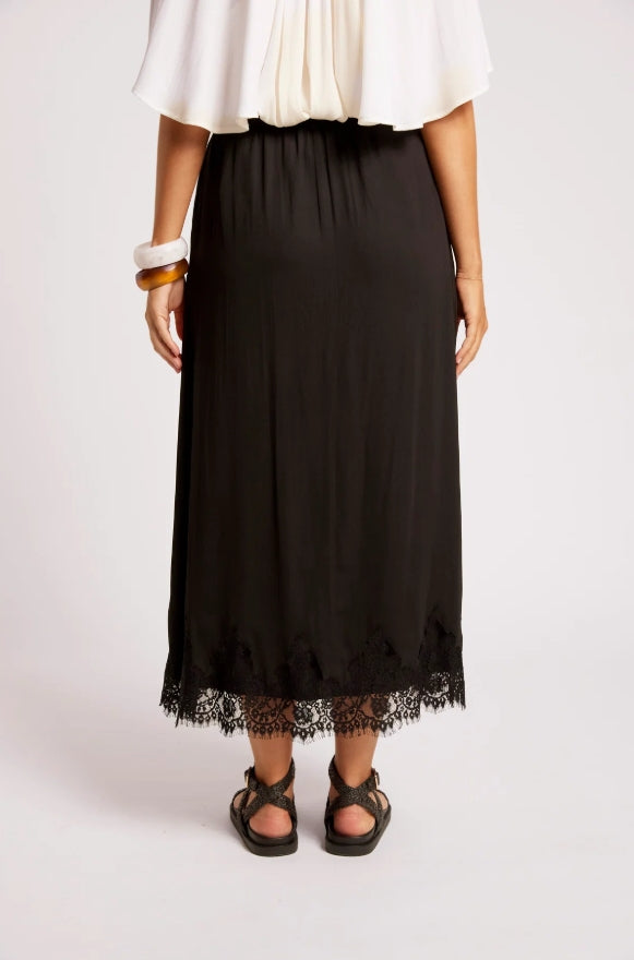 Drift Lace Skirt - Black