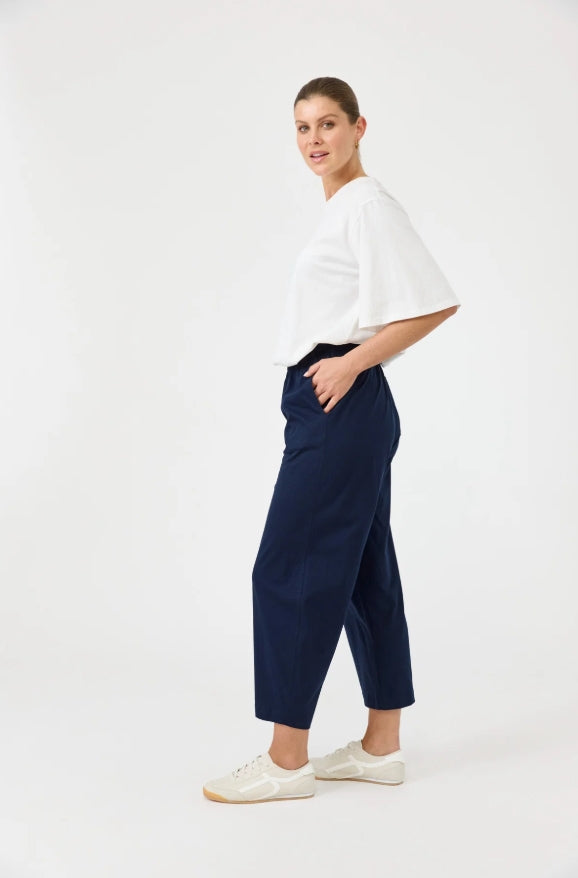 Studio Traveller Pant - Indigo
