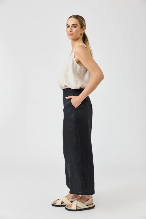 Studio Crop Pant - Ebony