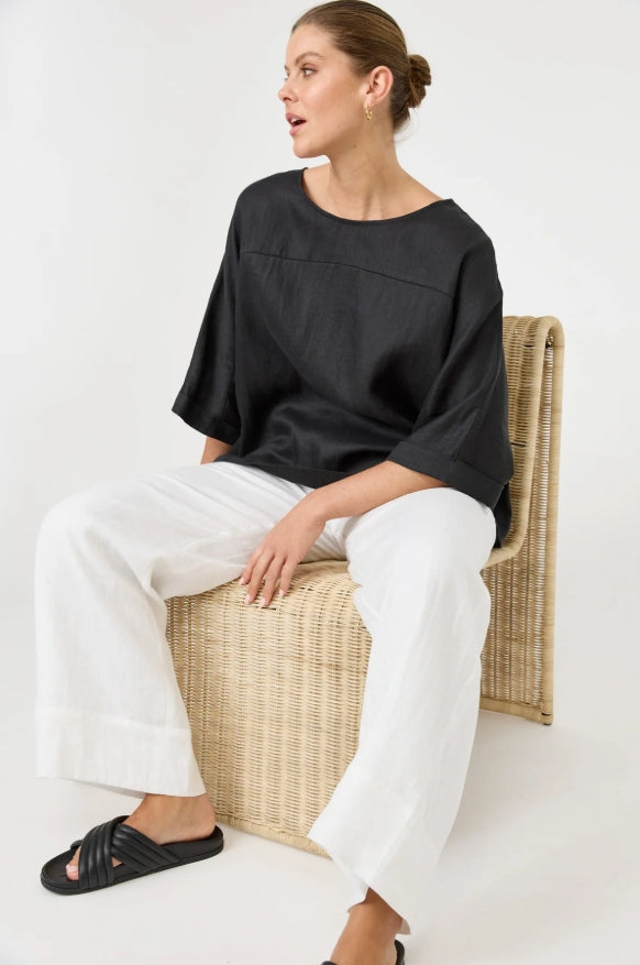 Studio Relaxed Top - Ebony