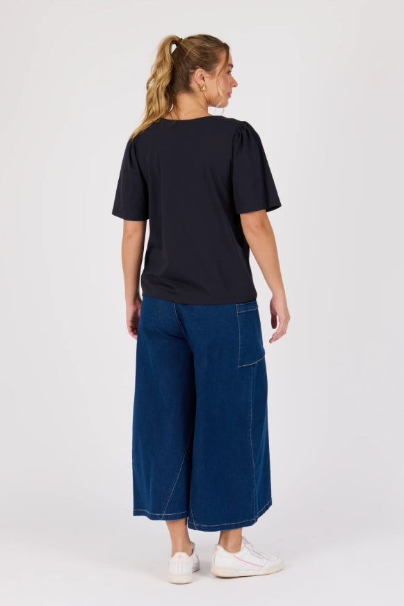 Flutter Sleeve Tee - Navy