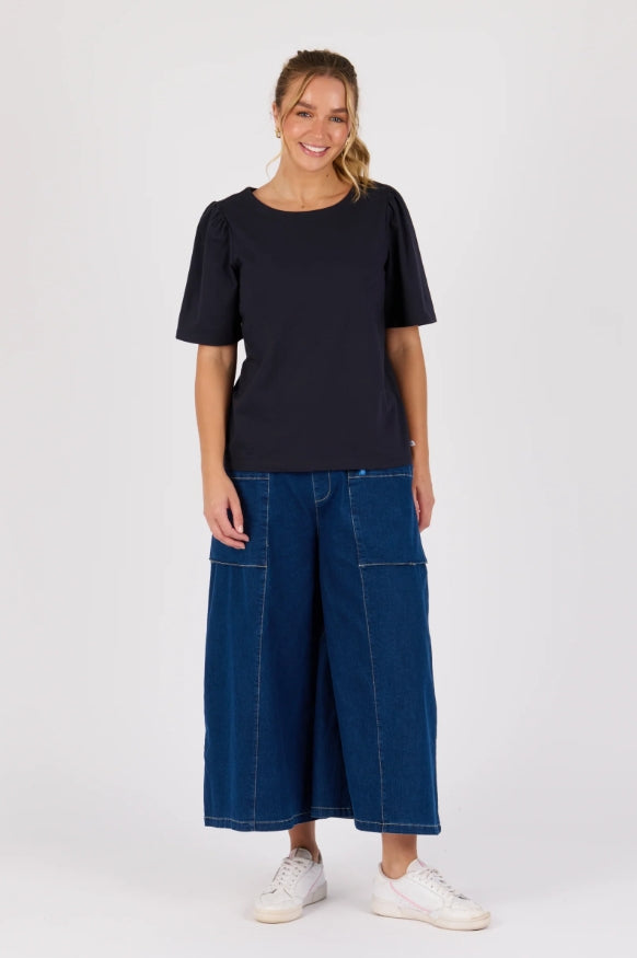 Flutter Sleeve Tee - Navy