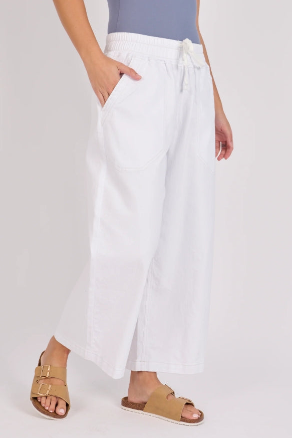 Relaxed Pull On Jeans - White