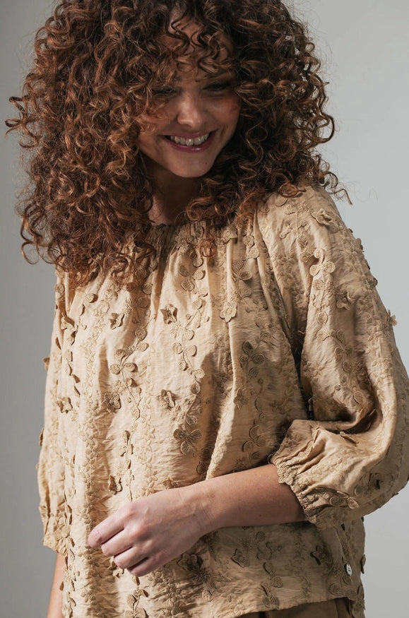 Label Dot - Angel Blouse / Gold