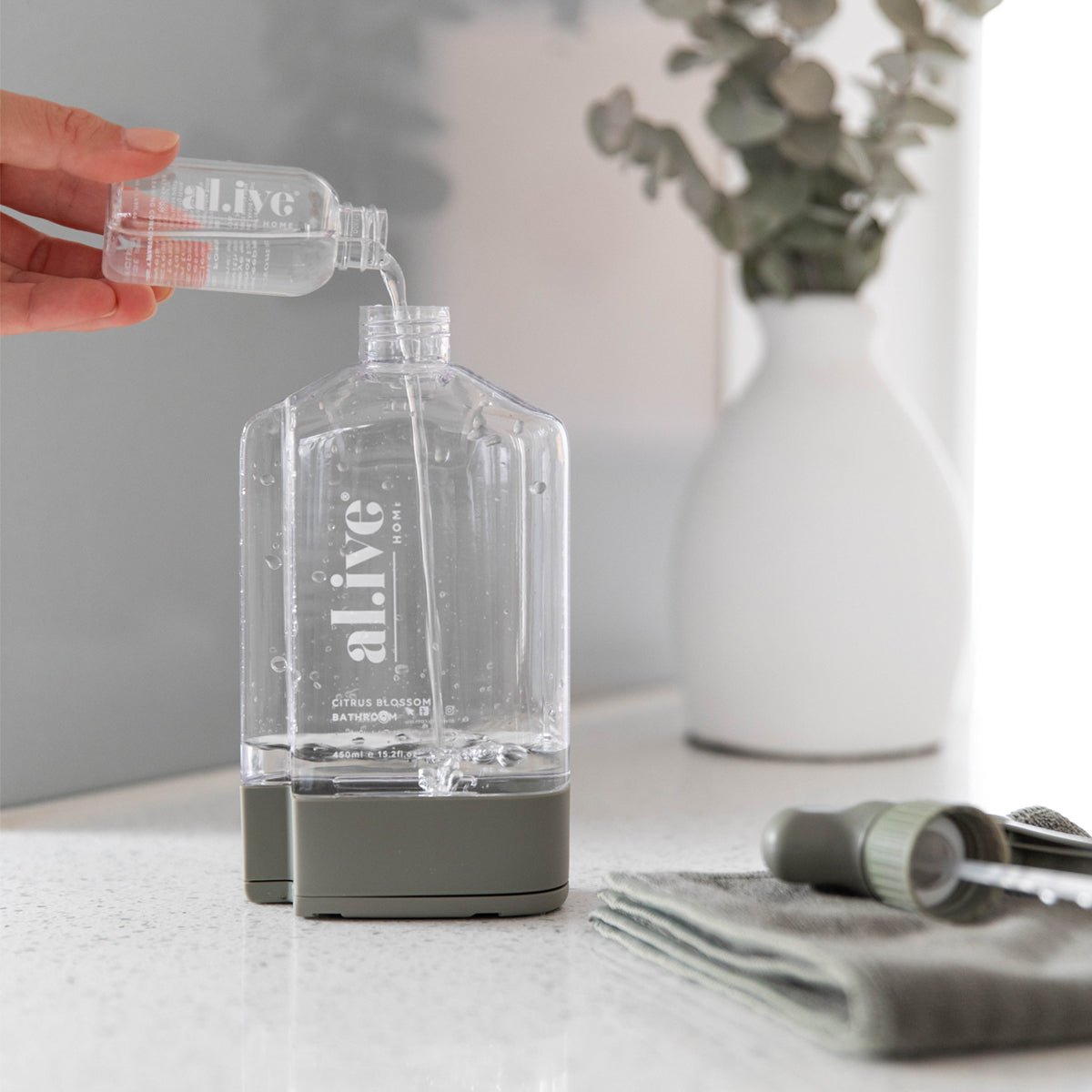 Alive Bathroom Concentrate Refill -  Citrus Blossom