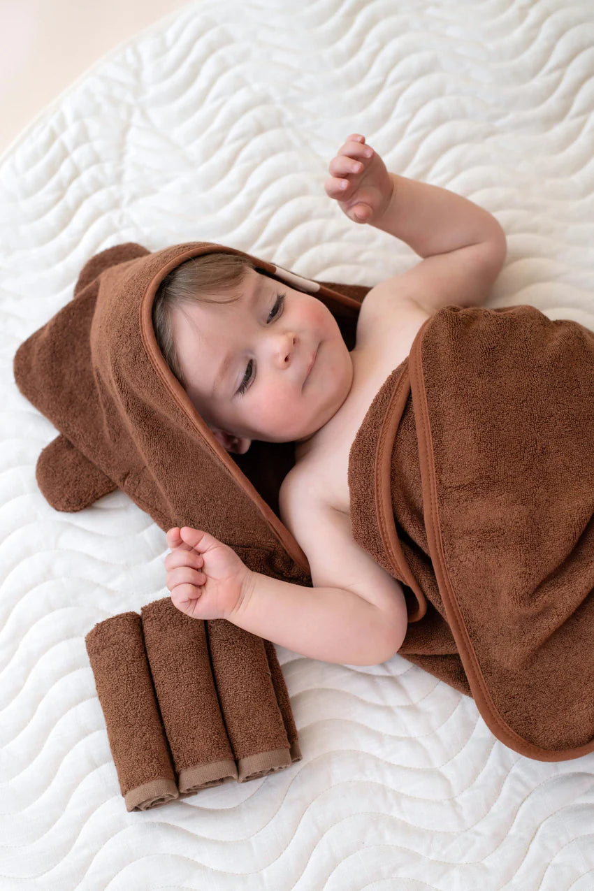 Kiin Hooded Towel - Choclate