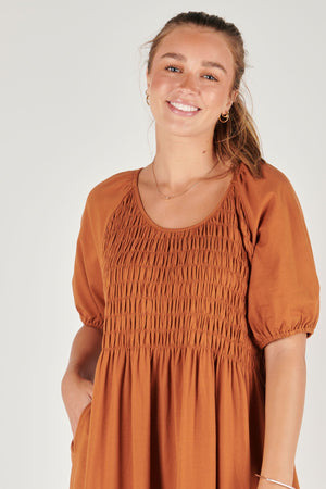 
            
                Load image into Gallery viewer, Natalie Shirred Bodice Maxi - Caramel
            
        