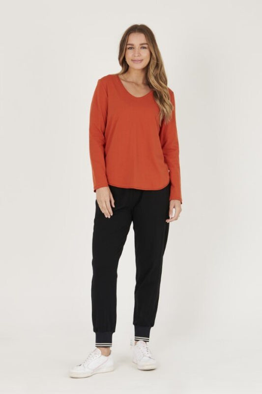 Long Sleeve Scoop Hem Top - Terracotta