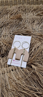 Isla Earrings - Blush