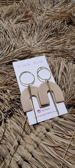 Isla Earrings - Blush
