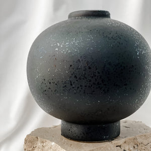 Sphre Ceramic Vase Round